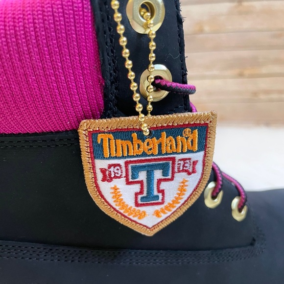 Timberland Women’s Heritage 6 Inch Waterproof Boots - Picture 5 of 9